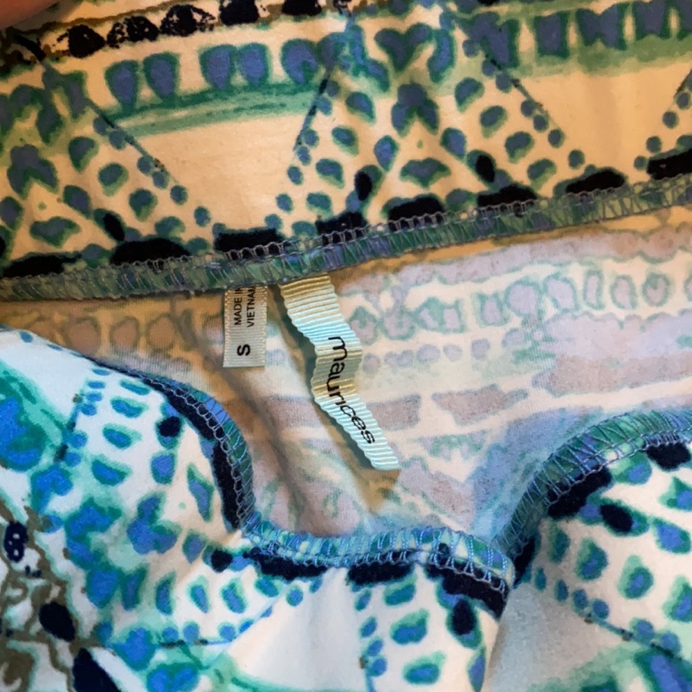 Blue green white skirt - Picture 2 of 3